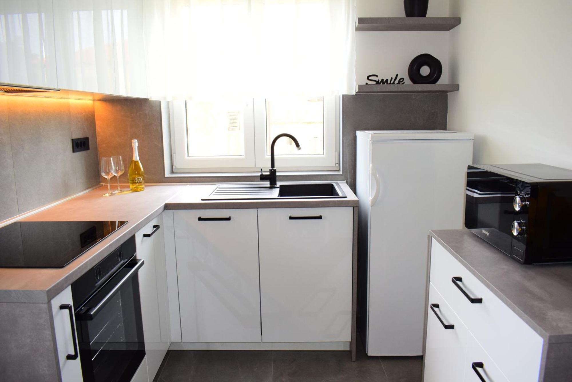 Apartments Maestral Malinska Luaran gambar
